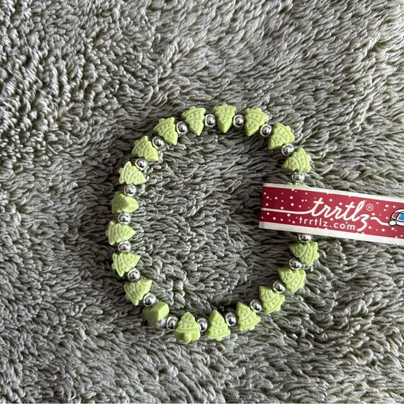 Trrtlz Shop Christmas Bracelets Set of 3 - Picture 4 of 5